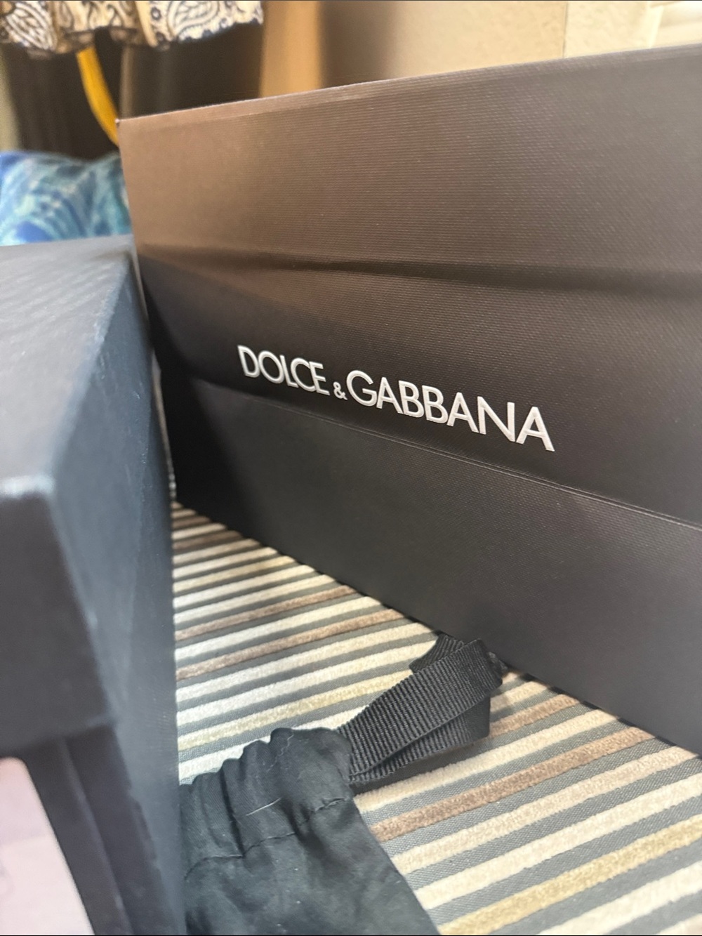 Dolce&Gabbana
DG Cutout Leather Slide Sandals - Picture 13 of 14